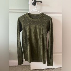 LULULEMON Swiftly Tech Long-Sleeve Shirt 2.0
